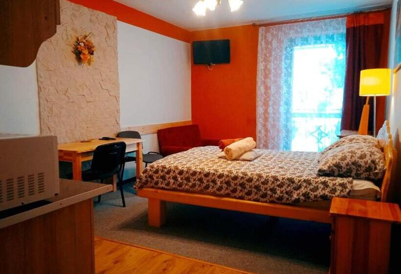 Президентский Люкс, Apartamenty I Pokoje Gościnne Nowita