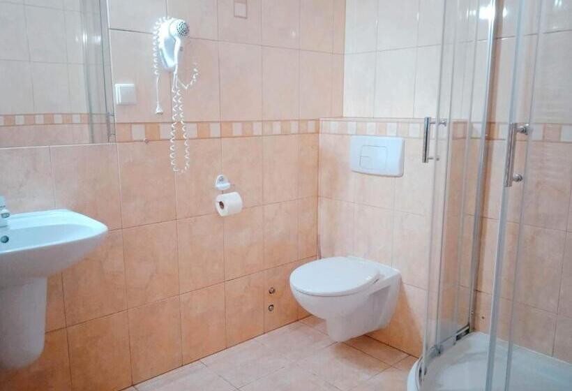 Апартаменты 2 Спальни, Apartamenty I Pokoje Gościnne Nowita