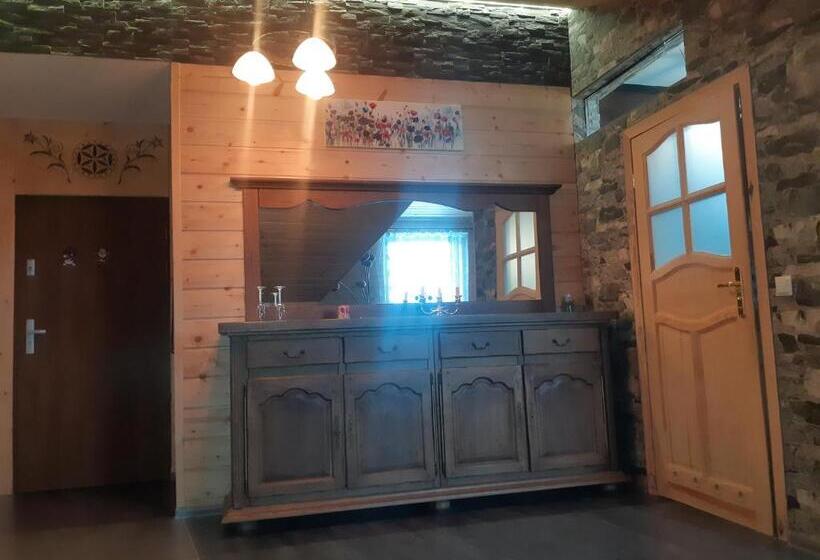 Апартаменты Superior 1 Спальня, Apartamenty I Pokoje Gościnne Nowita