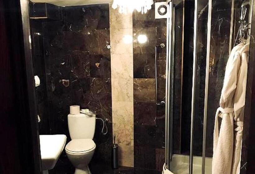 Люкс Повышенной Комфортности, Restauracja   Hotel Mocca D Oro
