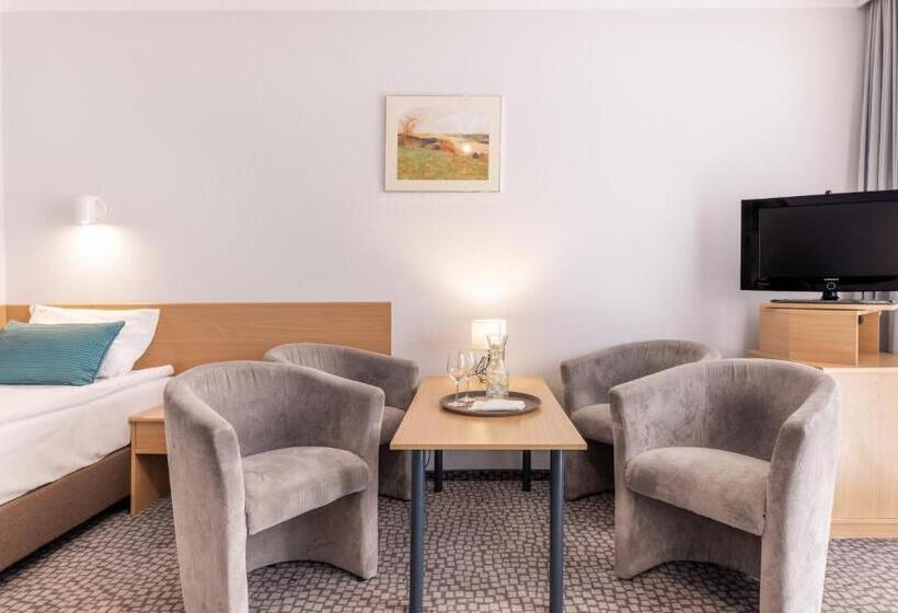 اتاق استاندارد سه نفره, Solina Resort & Spa