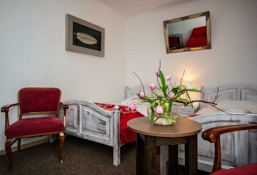 Номер Стандарт, Motel łużycki & Restauracja