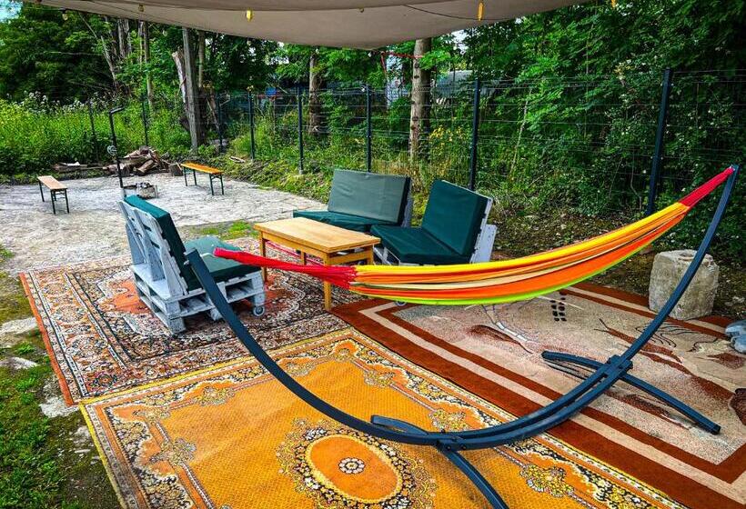 اتاق استاندارد, Pod Gromadzyniem Resort