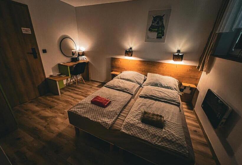 اتاق استاندارد, Pod Gromadzyniem Resort