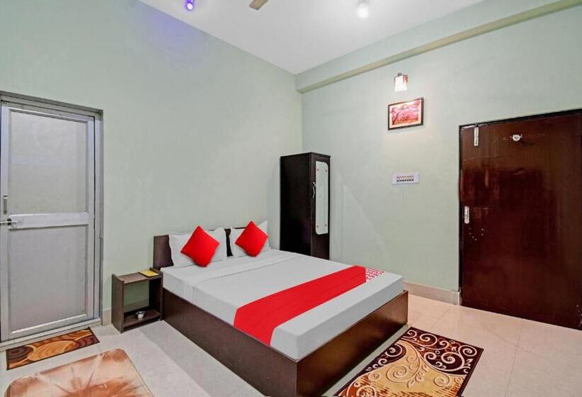 اتاق کلاسیک سه تخته, M Residency