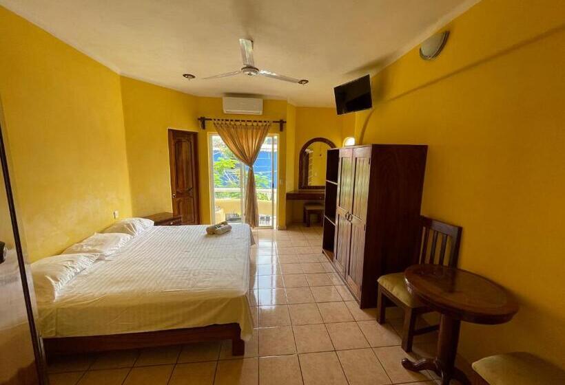 スタンダードスタジオ, Huatulco Hermoso