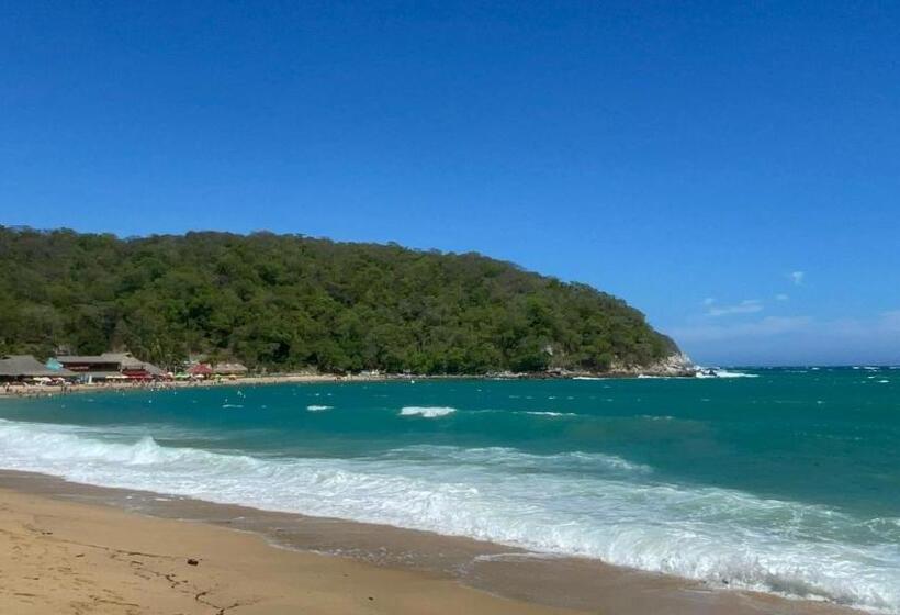 スタンダードトリプルルーム, Huatulco Hermoso