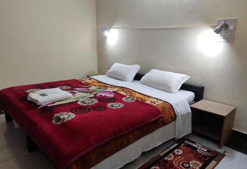 스탠다드 룸, Shree Guest House