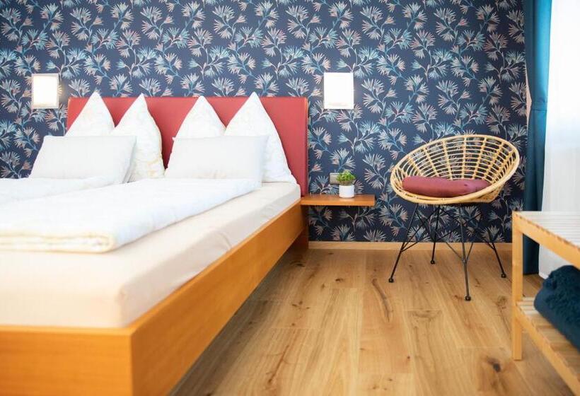 Номер Стандарт, Restaurant Hotel Schrott