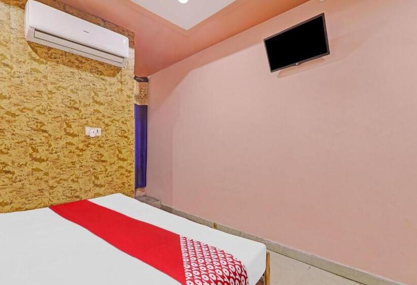 Трехместный Номер Классика, Oyo Flagship 80760  Ss Plaza