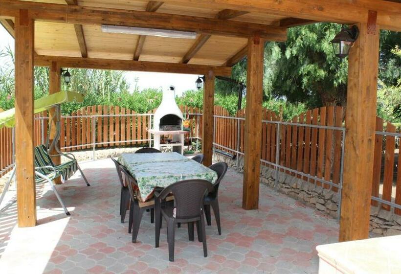 خانه 1 خوابه, Casavacanzekastalia Resort
