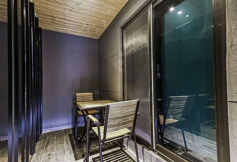 Family Suite, The Sweet