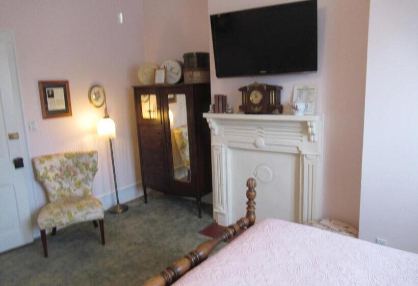 Номер Стандарт Трехместный, Carrier Houses Bed & Breakfast