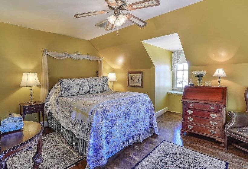 Номер Deluxe, Cedars Of Williamsburg Bed & Breakfast