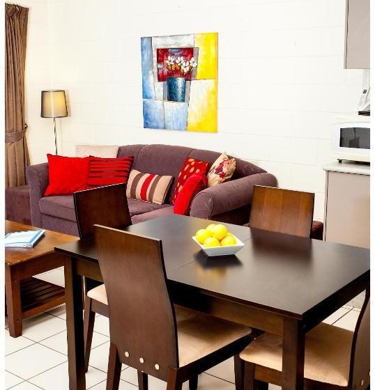 Апартаменты Премиум 1 Спальня, Clifton Sands Holiday Apartments