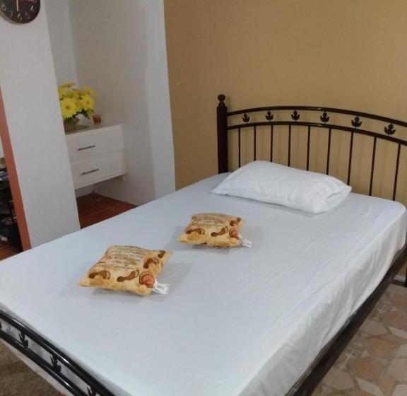 اتاق استاندارد, G S Nest Bed And Breakfast