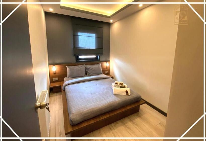 Quarto Estandar com Sacada, Nenehatun59 Buti̇k Otel