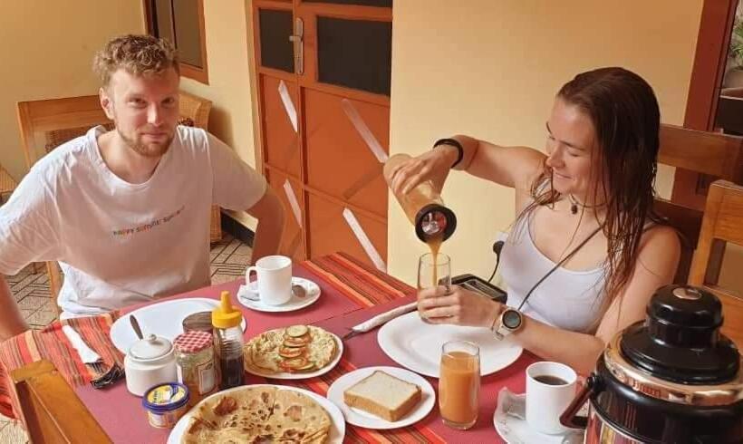 اتاق لوکس, Kisanga Homestay