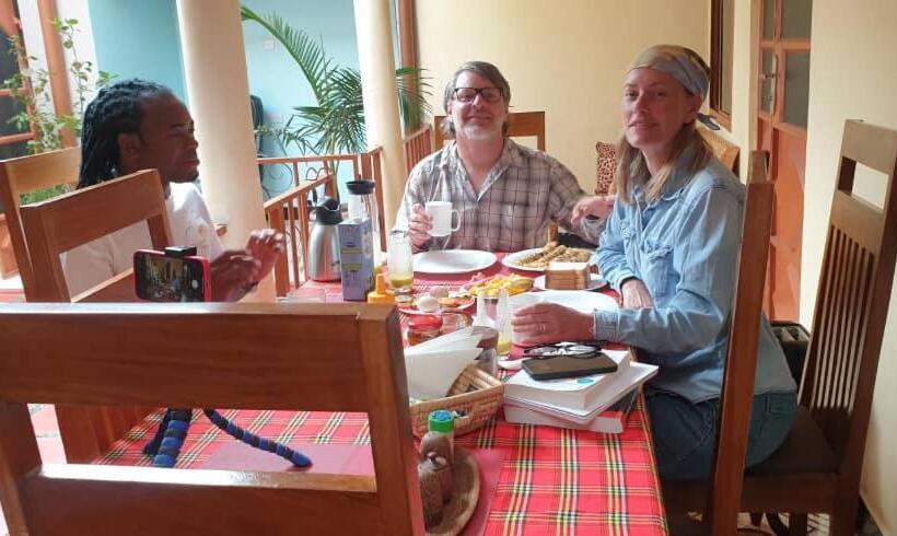 اتاق لوکس یک تخته, Kisanga Homestay