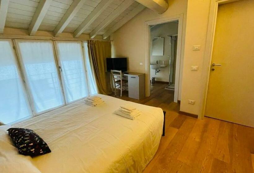 Quarto Superior, Relais La Rocca Solferino