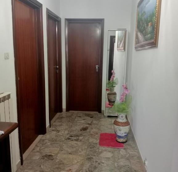 اتاق استاندارد, Milagrosa
