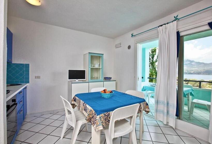 آپارتمان 1 خوابه با چشم‌انداز دریا, Apartments In Residence With Swimming Pool In Porto Rotondo