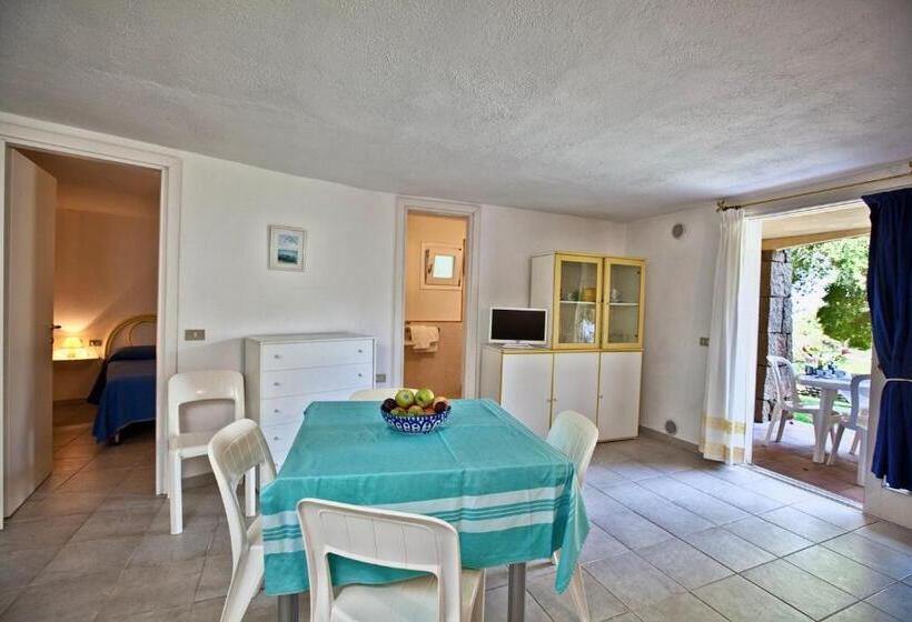 آپارتمان لوکس 1 خوابه, Apartments In Residence With Swimming Pool In Porto Rotondo