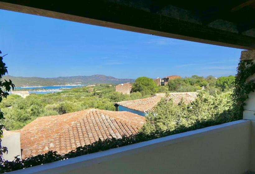 آپارتمان 1 خوابه با چشم‌انداز دریا, Apartments In Residence With Swimming Pool In Porto Rotondo