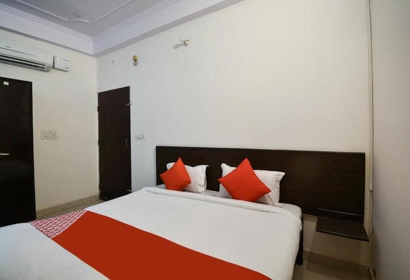 غرفة كلاسيكية ثلاثية, Flagship Ekta Palace