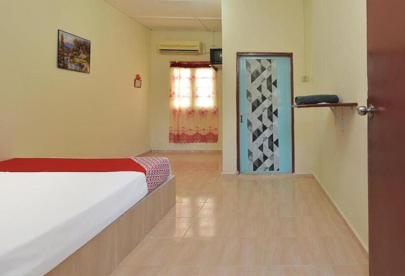 اتاق لوکس, Oyo 90689 Chalet Kak Siti