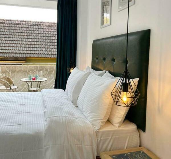 اتاق استاندارد با بالکن, The Mayfield Resort, Vagator