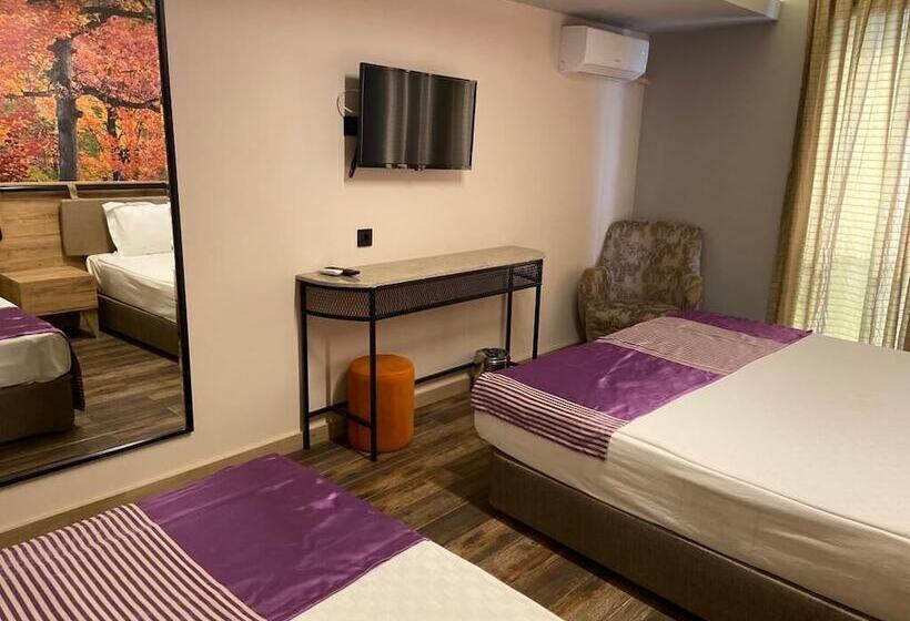 اتاق خانوادگی, Lupo Libero Hotel Spa