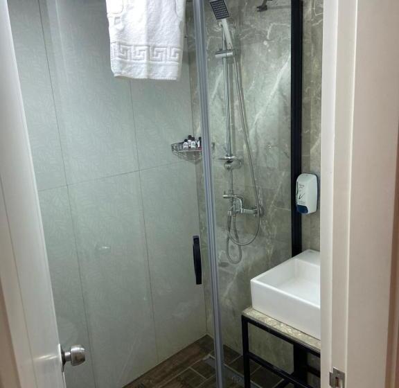 اتاق خانوادگی, Lupo Libero Hotel Spa