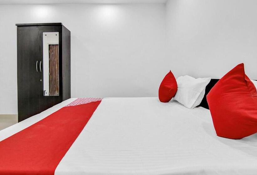 트리플 클래식 룸, Flagship Hotel Secret Mirage Near Rithala Metro Station