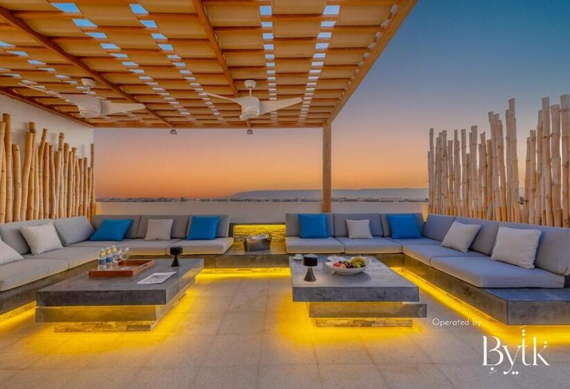 1 Bedroom Apartment Lake View, Bytk   La Terraza