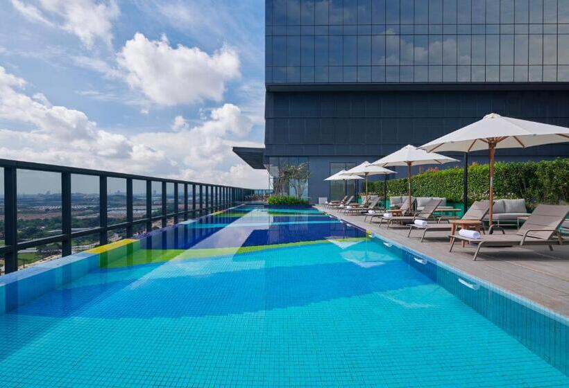 Номер Стандарт, Courtyard By Marriott Setia Alam