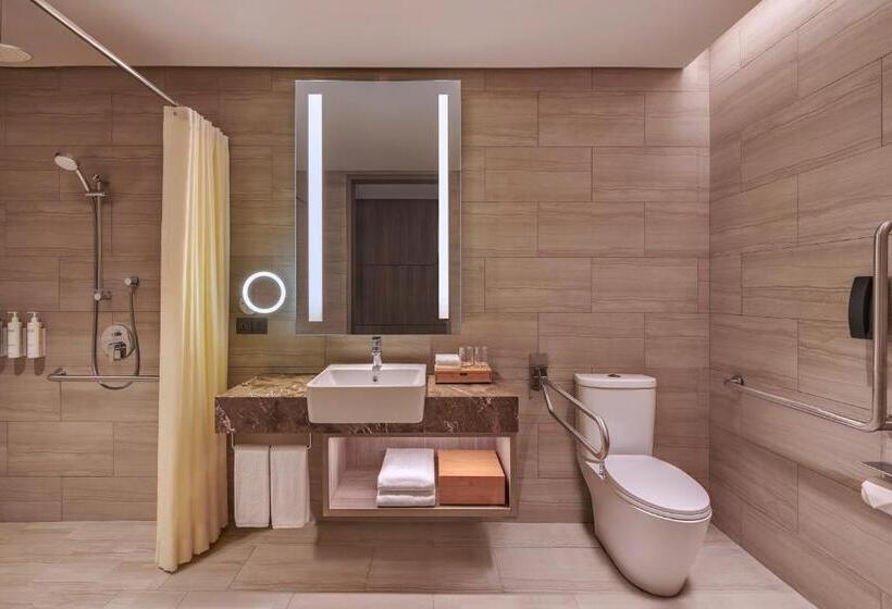 Стандартный Номер Кровать Кинг, Courtyard By Marriott Setia Alam