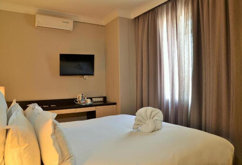 اتاق استاندارد, Cresta Oasis
