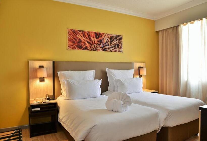 اتاق استاندارد, Cresta Oasis
