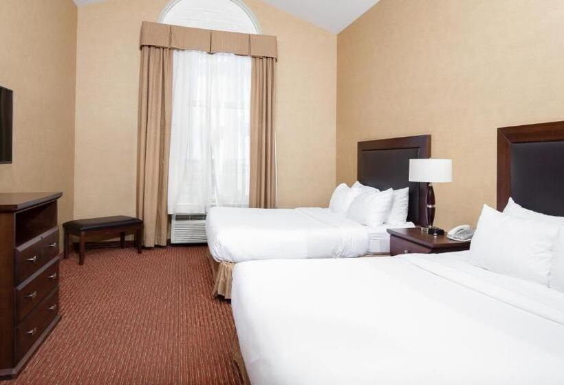 Номер Стандарт, Pomeroy Hotel Fort St. John
