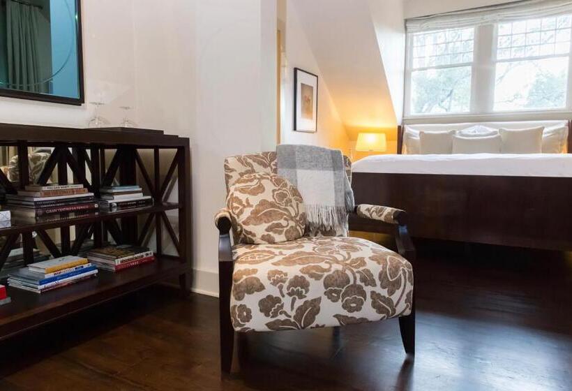 带大床的复式套间, Stonehurst Place Bed & Breakfast