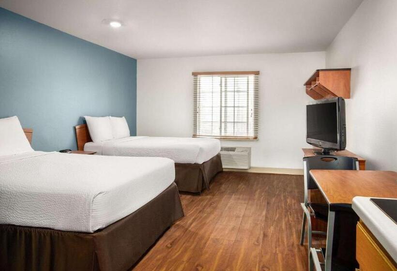 带2个双人床的标准工作室, Woodspring Suites Clarksville Ft. Campbell