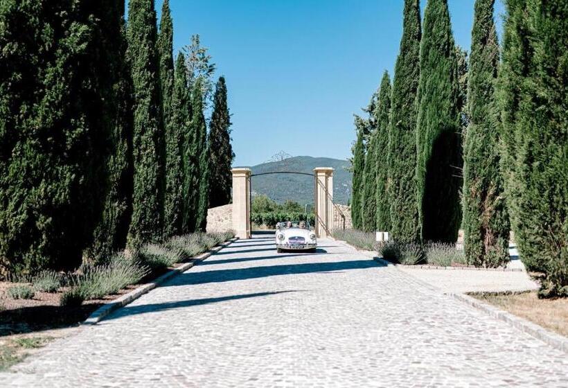 Вилла с 1 спальней и бассейном, Château Saint Pierre De Mejans