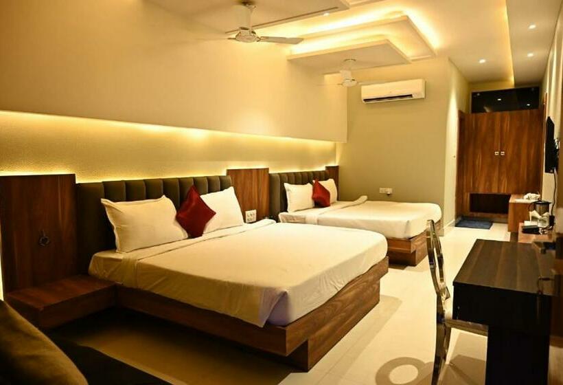 标准间, Nakshatra Resort