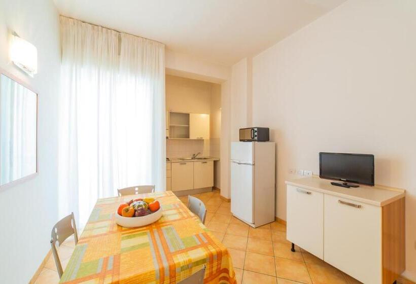 آپارتمان 1 خوابه با چشم‌انداز باغ, Residence Promenade