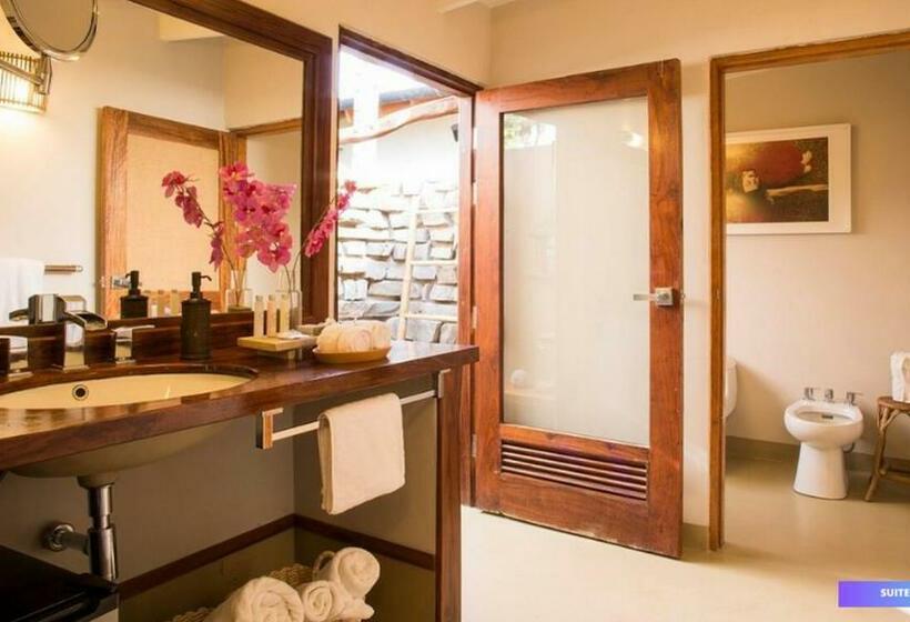 Deluxe Suite Sea View, Kichic