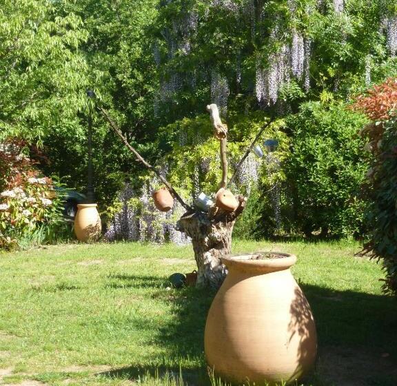 Номер Стандарт, Domaine Du Planas Ailhon Ardeche