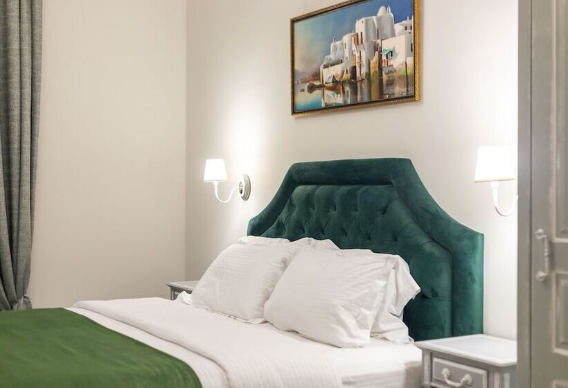 جناح مزوَّد بشرفة, Pandrosos Divine Suites