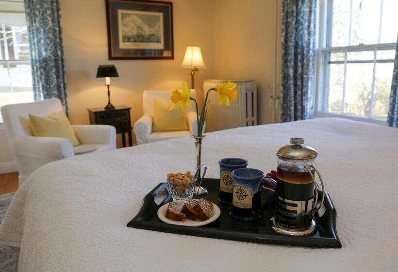스탠다드 룸 킹사이즈 침대, Marshall Slocum Inn