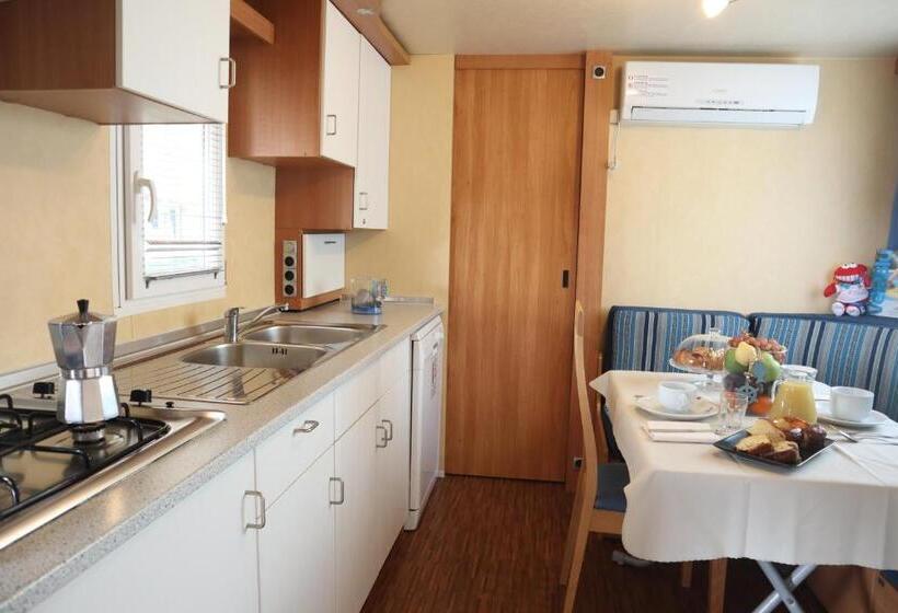 Casa 1 Quarto, Vela Blu Camping Village